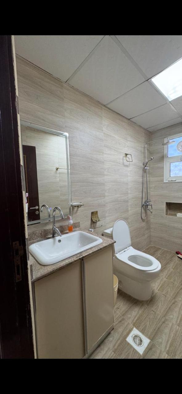 Dahariz Beach Apartment Salalah Esterno foto